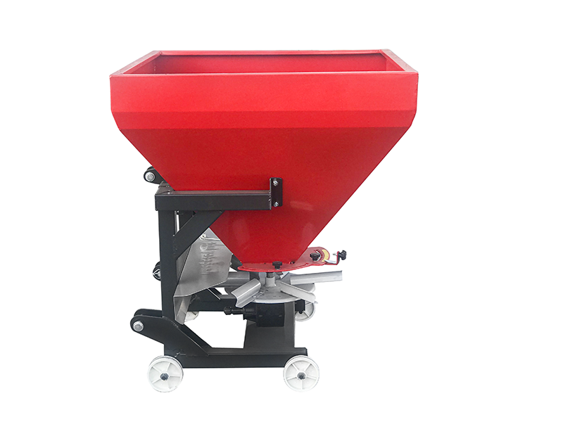 Dört Köşe Tip Manuel Gübre Serpme Makinası