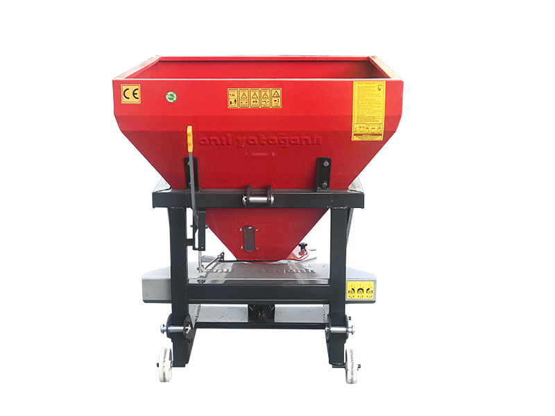 Dört Köşe Tip Manuel Gübre Serpme Makinası