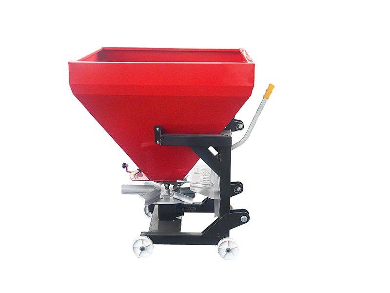 Dört Köşe Tip Manuel Gübre Serpme Makinası